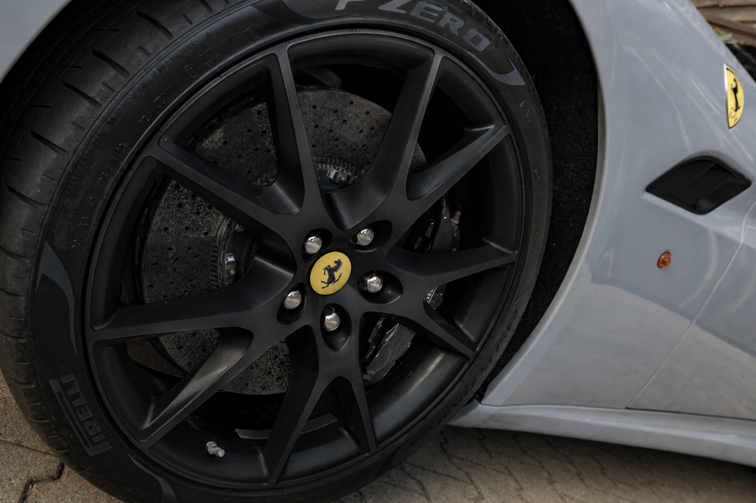 After — Wheel powder coating — Ferrari California